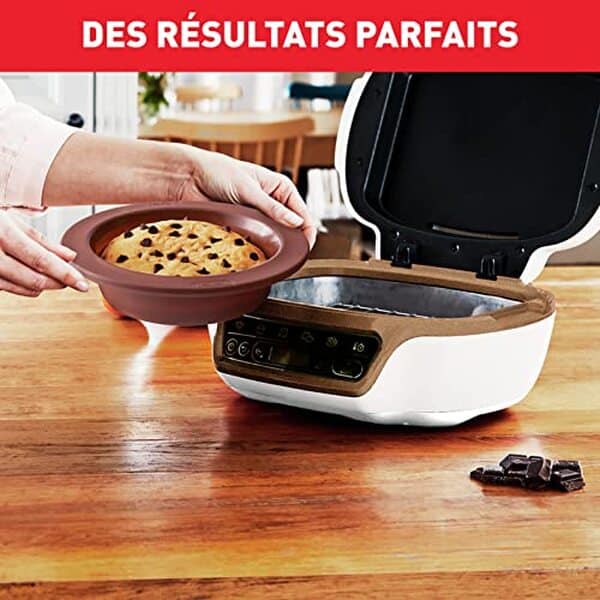 Découvrez notre test détaillé de la Tefal Cake Factory+ KD802112 : polyvalence, performances et idées de recettes pour réaliser des gâteaux parfaits à chaque utilisation