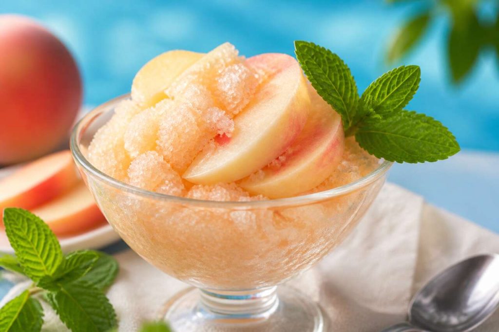 Granité de pêches : recette rafraîchissante et facile