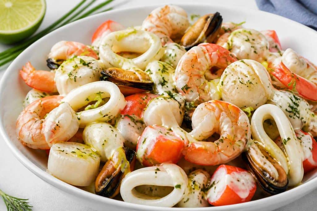 Salade de fruits de mer : recette fraƮche et gourmande