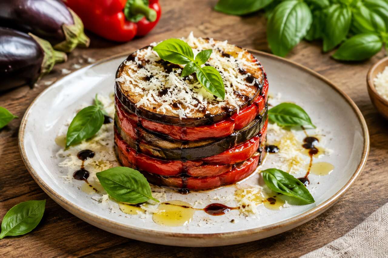 Mille-feuille de poivron, aubergine et parmesan : recette gourmande